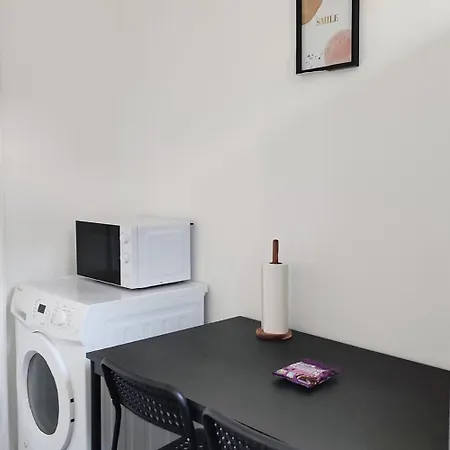 Gleaming In Apartamento Mettmann